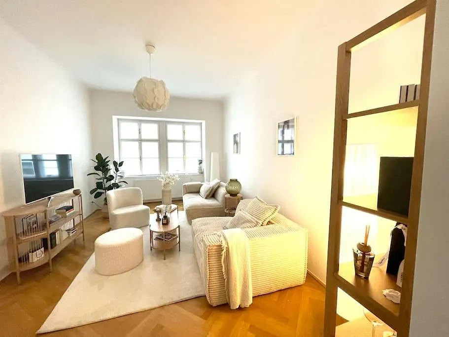 Central Apartment 1010 فيينا 0*,  النمسا